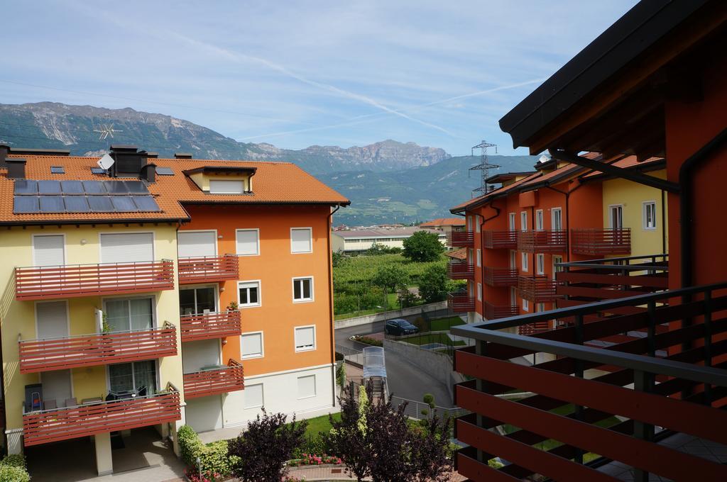 Ca Delle Rose Apartment Роверето Екстериор снимка
