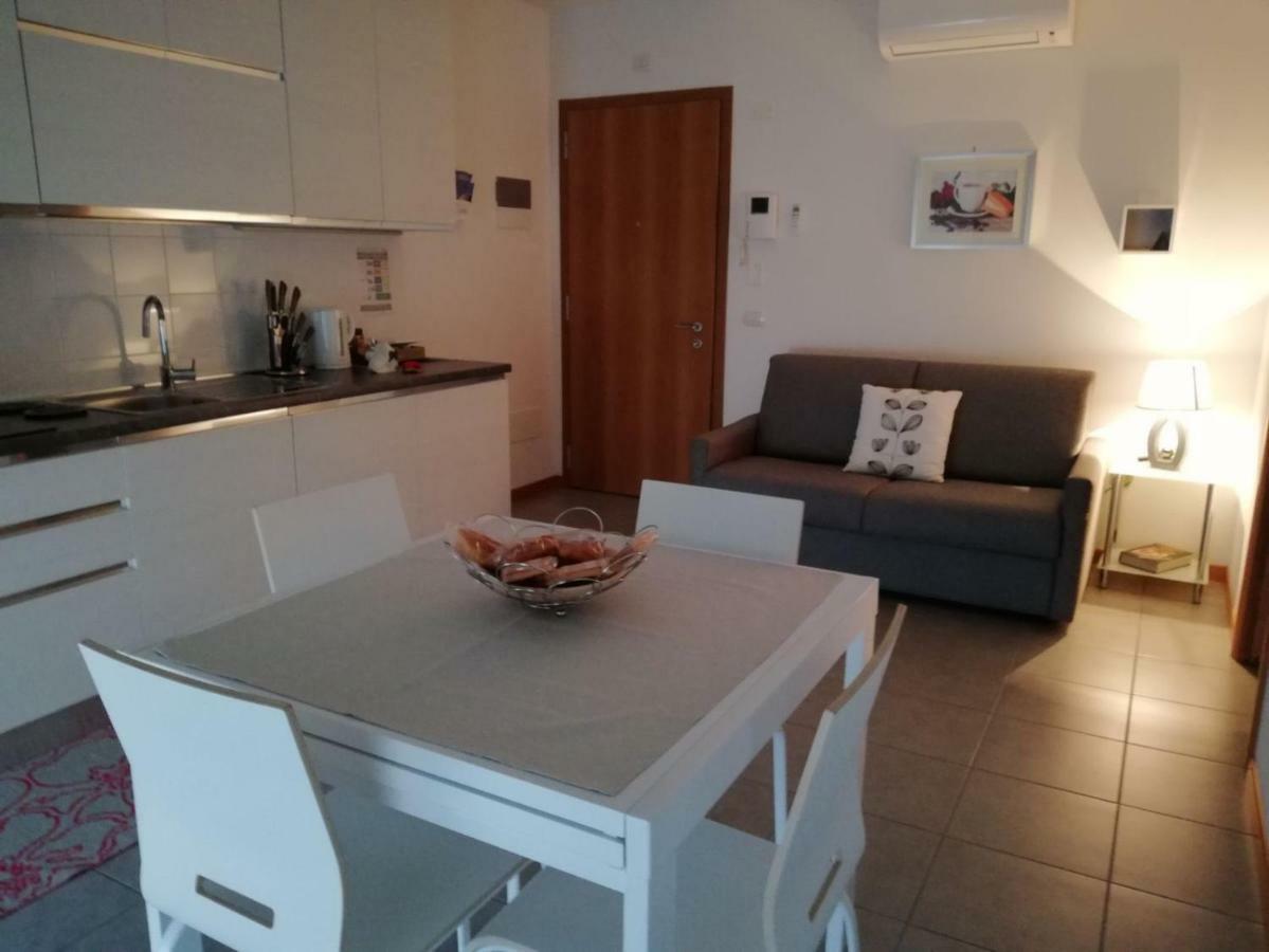 Ca Delle Rose Apartment Роверето Екстериор снимка